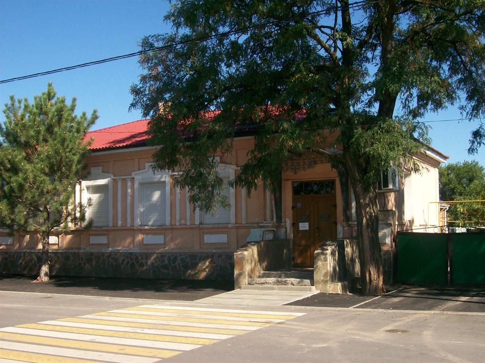 ФОТО: Дом Алексея Федоровича Абронова, 1868г рождения. Здание 1902 г постройки, в настоящее время здание ЗАГС.